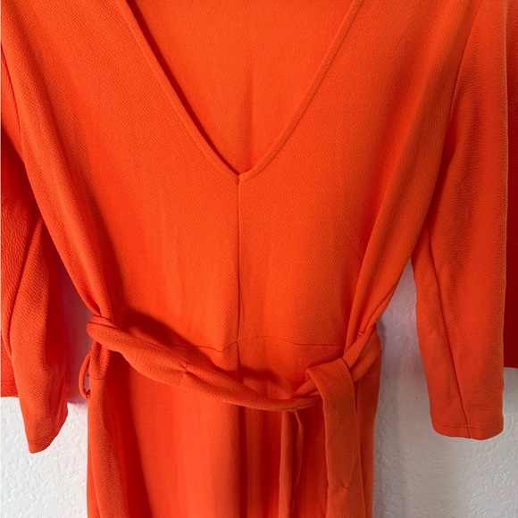 Orange jumpsuit - Picture 7 of 8